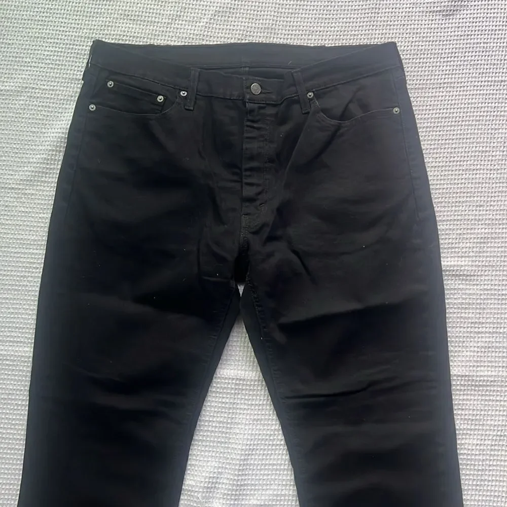 Levi’s 541 Men’s Black Denim Jeans 38 x 29.5